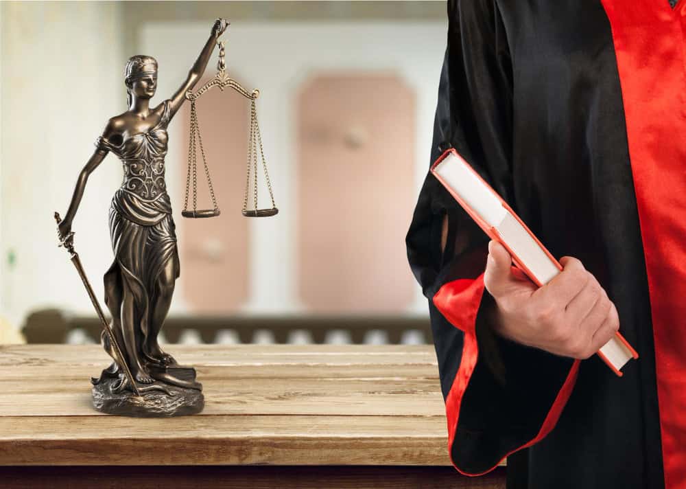 Bursa Ceza Avukatı 2 tutuklanma ve adli kontrol